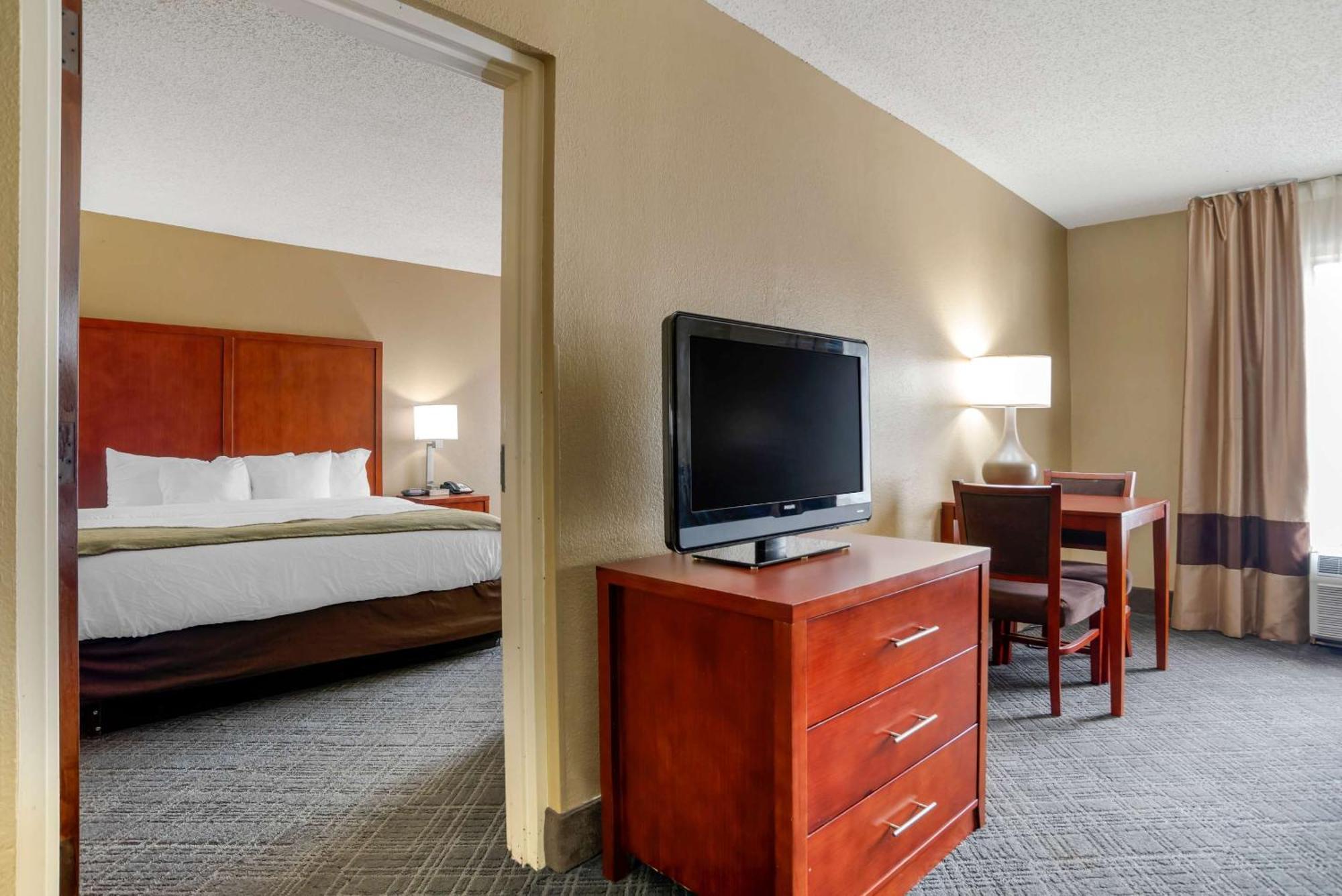 Comfort Inn University Area Батон-Руж Экстерьер фото
